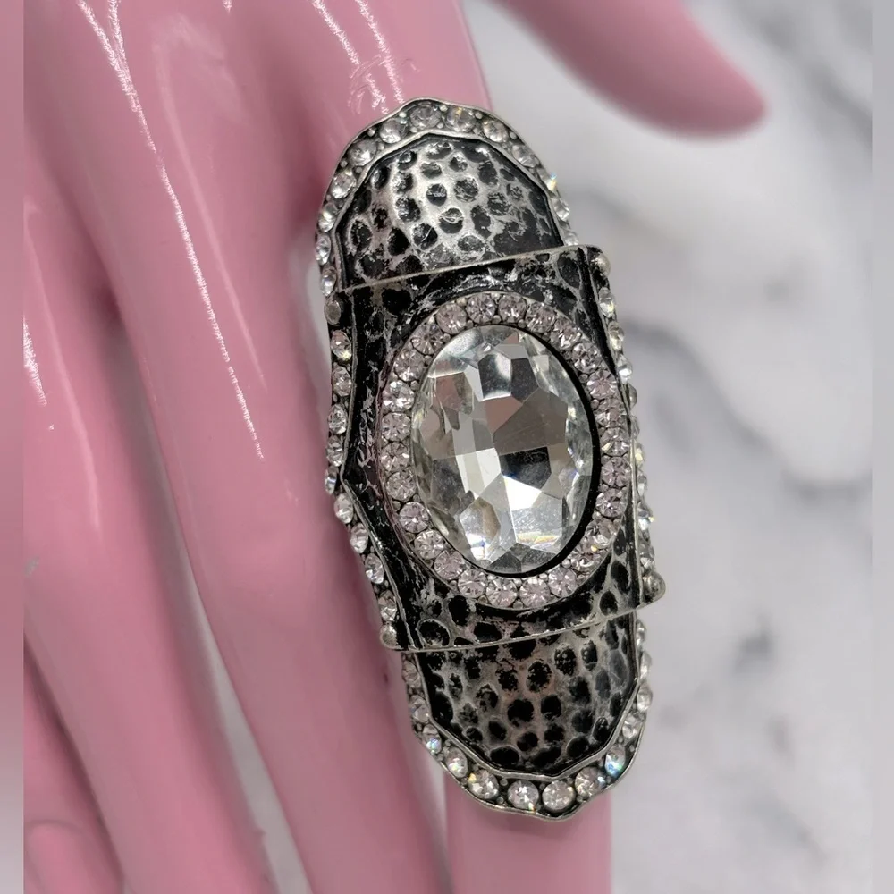 Antique Silver Tone & Crystal‎ FINGER Knuckle Ring